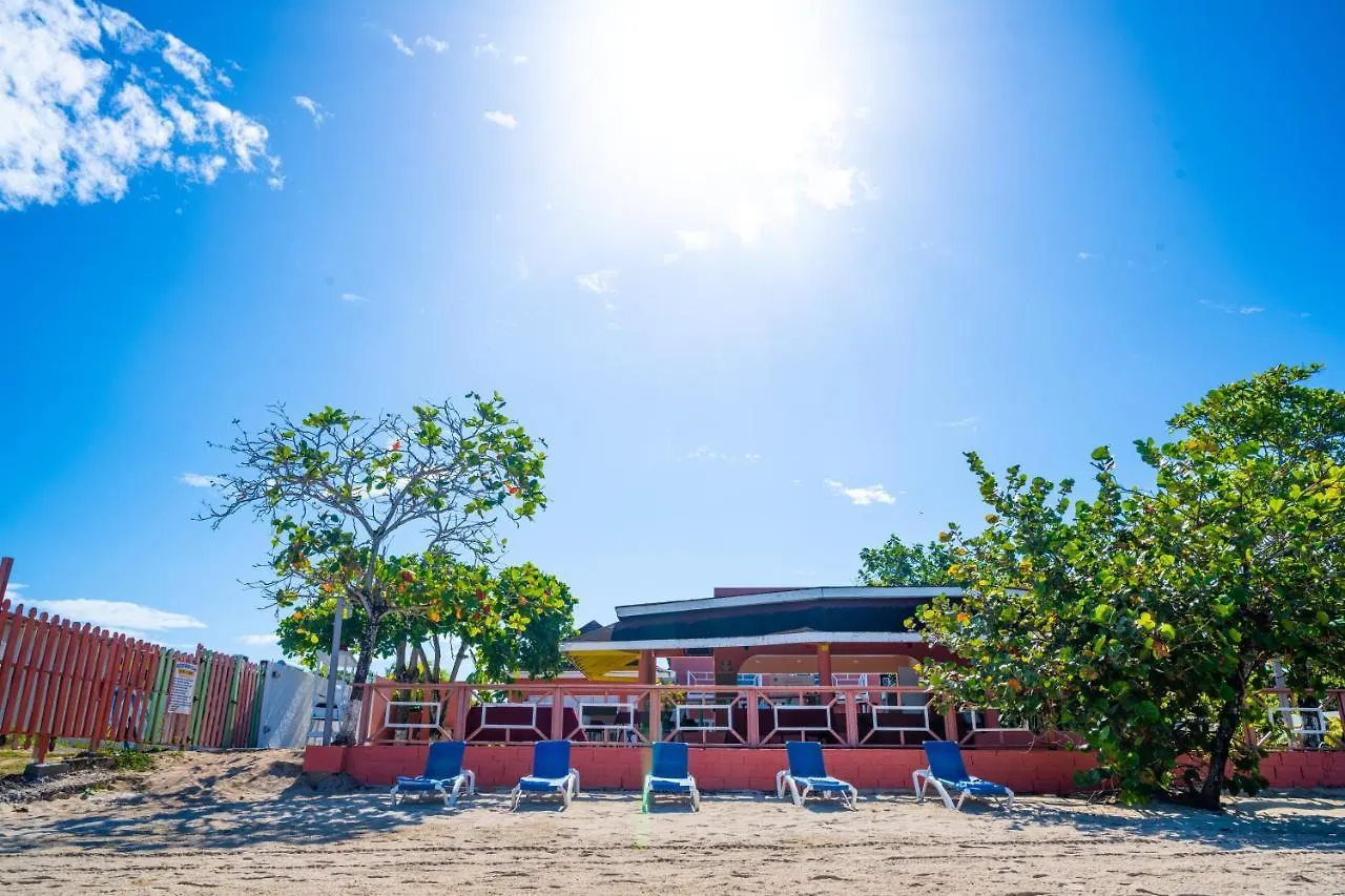 Shields Negril Villas 3*,  Ямайка