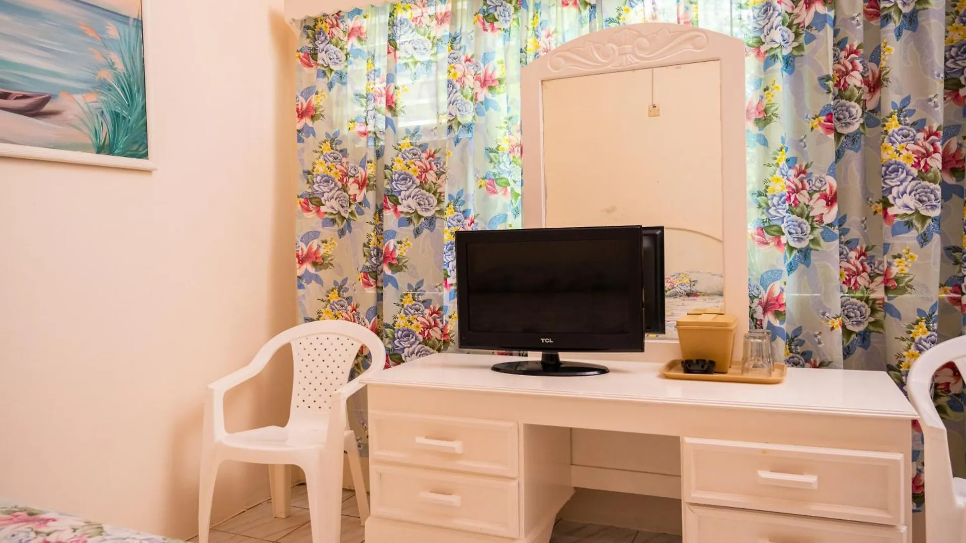 Shields Negril Villas 3*,  جامايكا